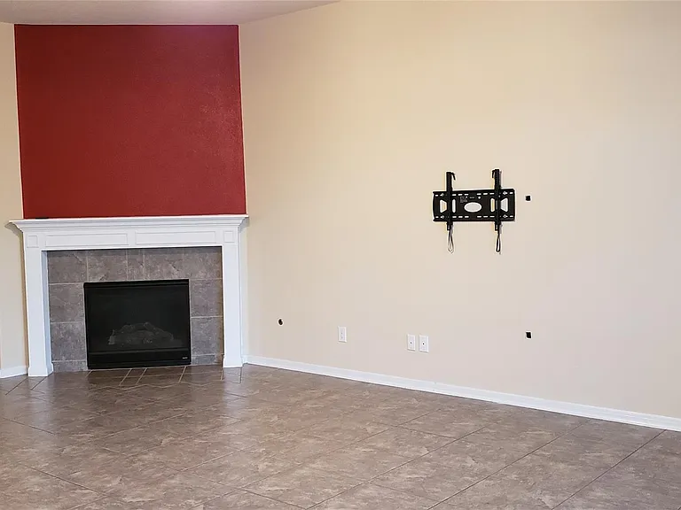 9923 Yearling Pl — Photo 11