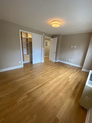 Rented by UES Management | media 4