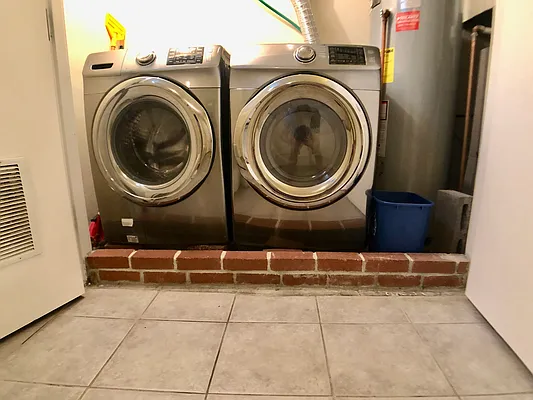 Rented by Compass | media 13