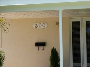300 SW 69th Ter, Pembroke Pines, FL 33023
