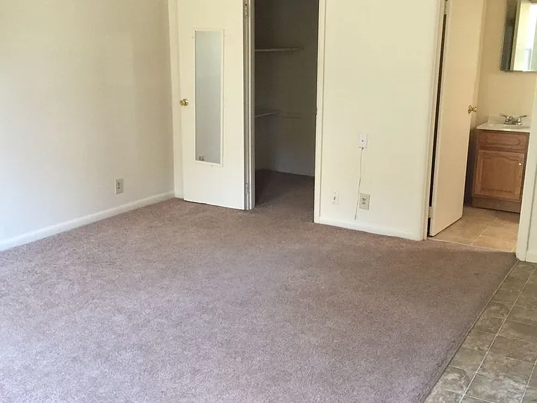 3419 Telford St — Photo 3