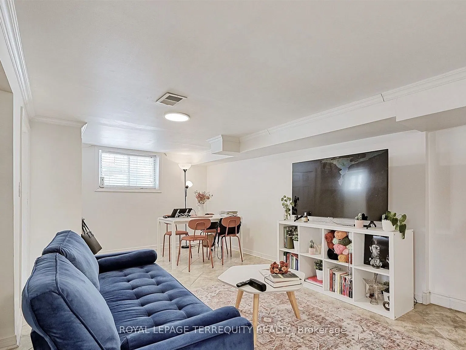 1 bed, $1,600 — Photo 2