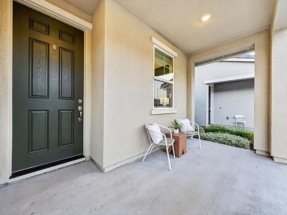 3rd image of 1635 Greeley Way