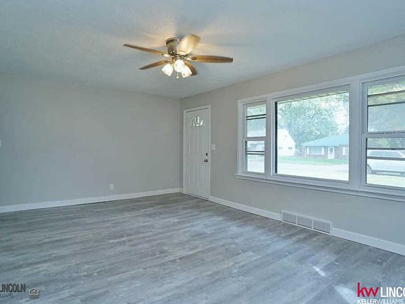 4th image of 2927 N 65th St
