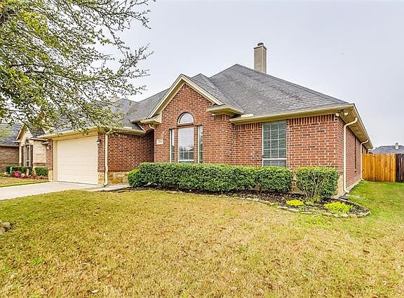 3rd image of 1804 Colorado Ct