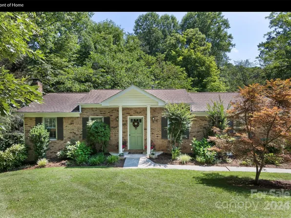 1999 Glenheath Dr, Hendersonville, NC 28791