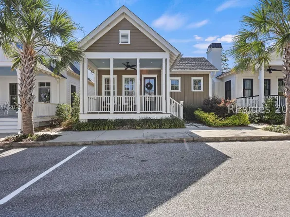 8 Hamlet Row, Beaufort, SC 29906
