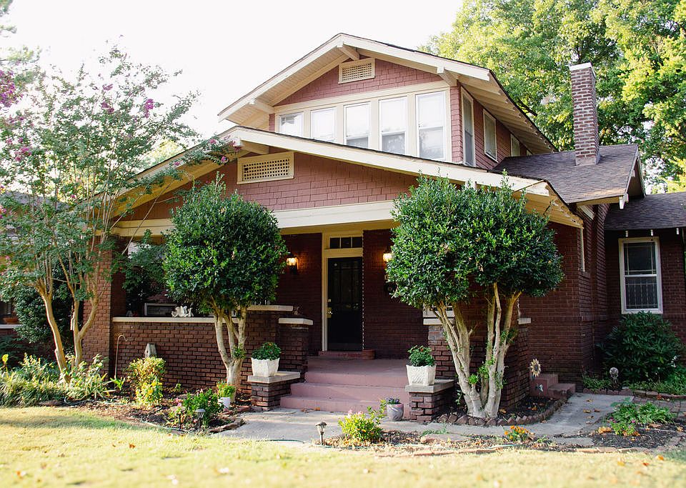 Historic craftsman charm with modern ammenities
