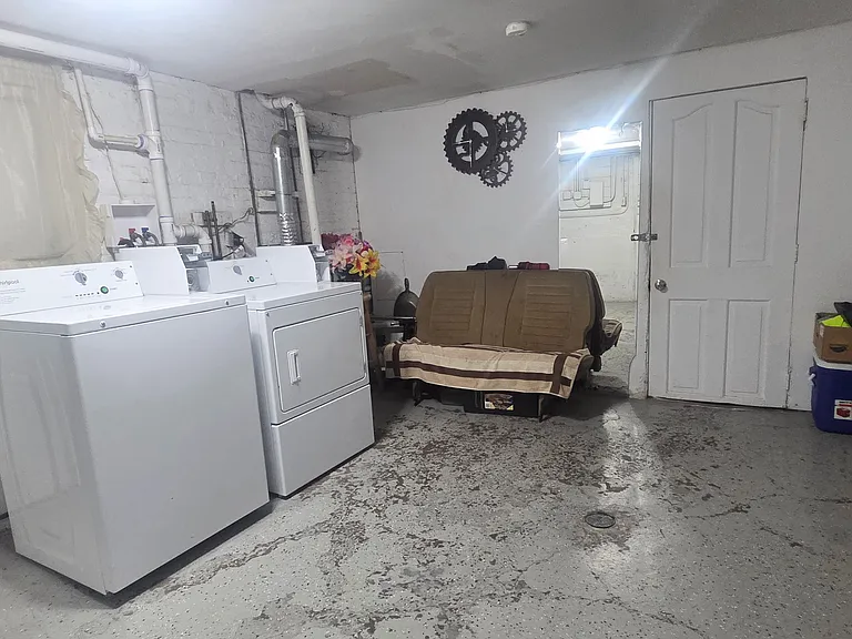 Coin Laundry on site (basement)
