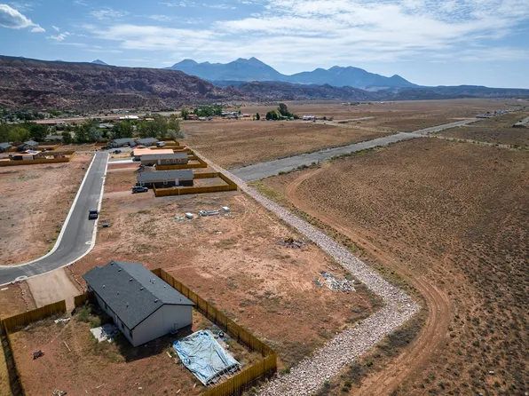 212 Lidia Cir, Moab, UT 84532