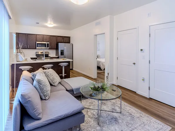 River Trace at BelleVista