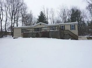 16431 Seymour Rd, Linden, MI 48451