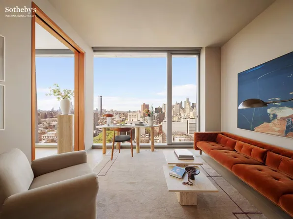 215 Chrystie Street image 6 of 17