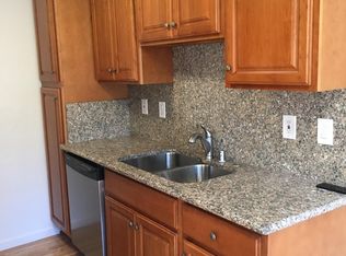 1990 San Luis Ave APT 4A, Mountain View, CA 94043