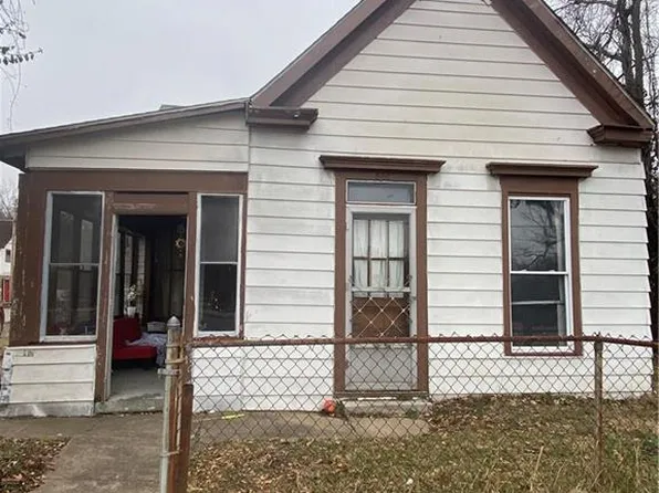 501 W 7th St, New Albany, IN 47150