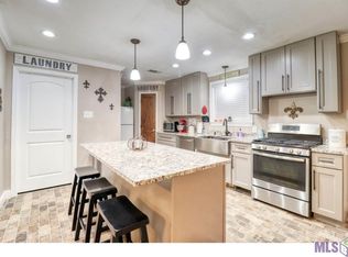 1010 Bruce Dr, Denham Springs, LA 70726