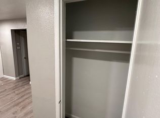 1125 Lochbrae Rd #4, Sacramento, CA 95815