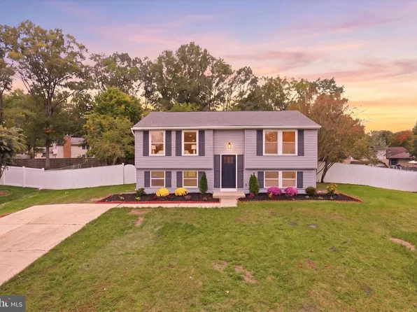 3218 Bethesda Dr, Waldorf, MD 20601