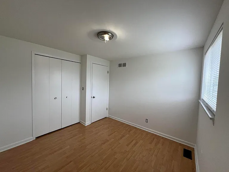 4033 Ramblewood Dr — Photo 35