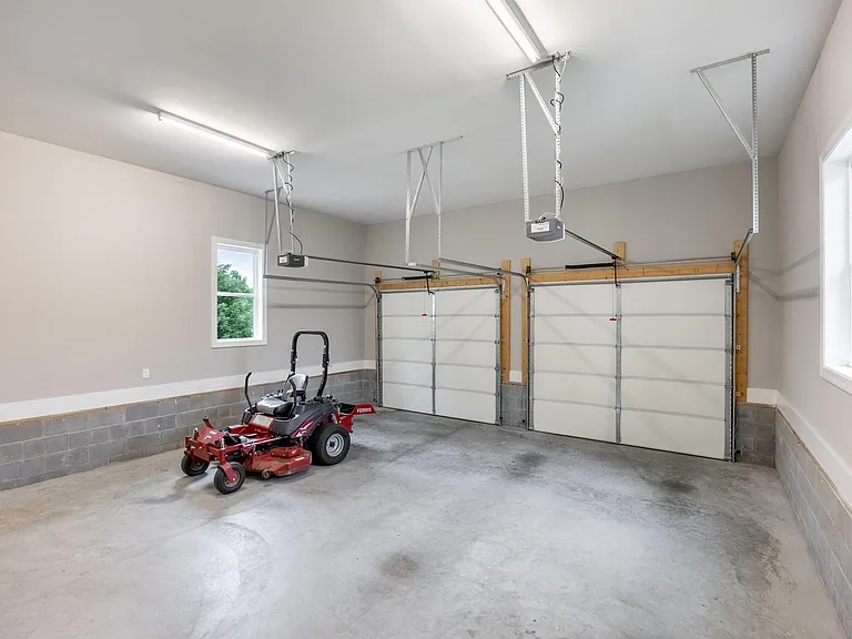 4313 Brush Creek Ct — Photo 30