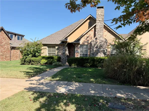 3206 Hillstone Ave, Bentonville, AR 72713