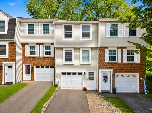 1017 Cottonwood Ct, Cranberry Township, PA 16066