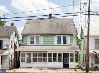 882 Baltimore St, Hanover, PA 17331