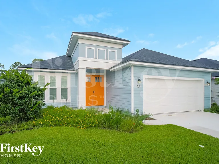 486 Grand Landings Pkwy — Photo 2