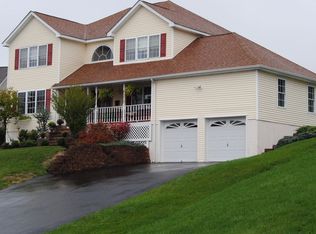 7 De Rose Ln, Chester, NY 10918