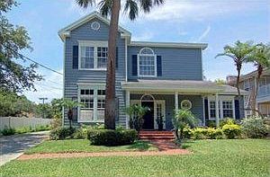 1st image of 3025 W Fair Oaks Ave