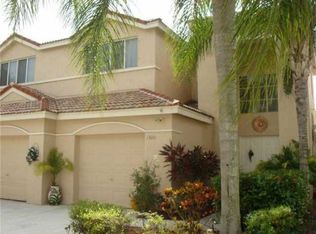 1300 Camellia Cir, Weston, FL 33326