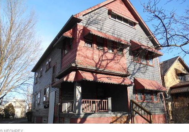 1st image of 3843 E 142nd St