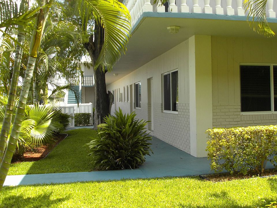 Corner Unit - Ground Floor