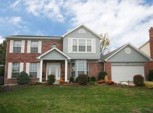 5863 Wellington Farm Dr, Saint Charles, MO 63304