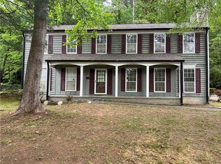 571 Aberdeen Dr, Stone Mountain, GA 30083