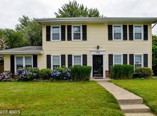 102 Orchard Cir, Hamilton, VA