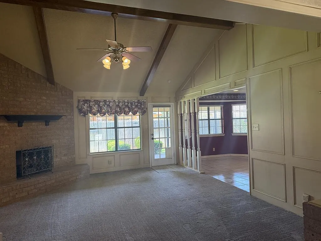3 bed, 2.0 bath, 1877 sqft, $2,650 — Photo 4