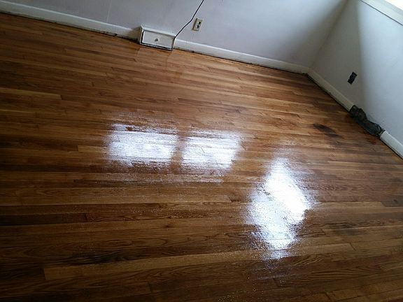 4th image of 142 Meadow Dr