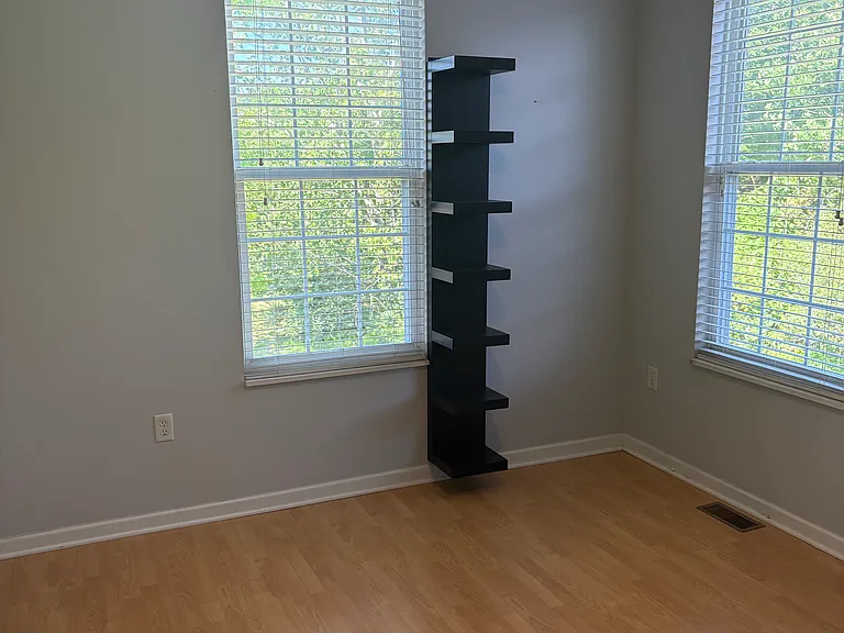 1008 Sonie Dr — Photo 14