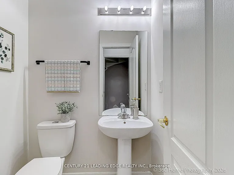 75 Kentview Cres — Photo 14