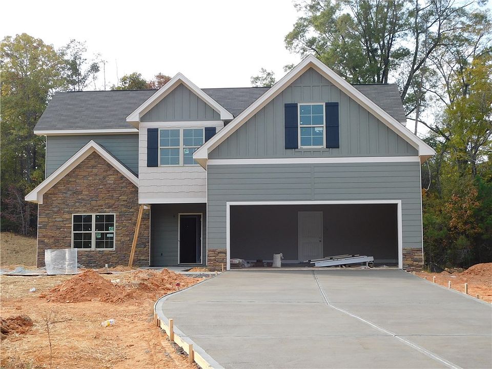1st image of 2806 E Point Dr