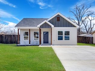 1520 Whippoorwill Ct, Azle, TX 76020