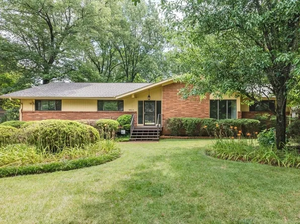 86 Poinciana Rd, Memphis, TN 38120
