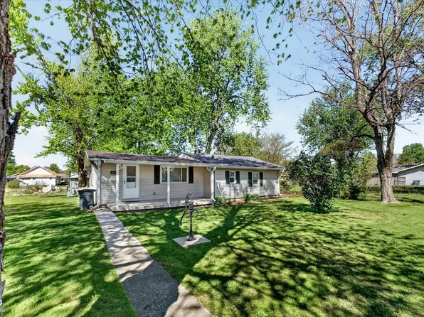 806 Oak St, Tipton, IN 46072