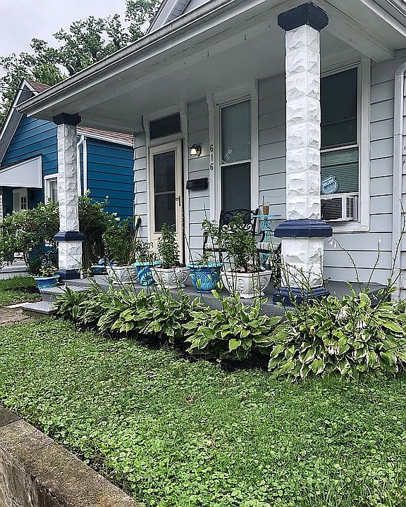 1st image of 616 Lynn St