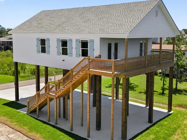11108 Iowa St, Bay Saint Louis, MS 39520