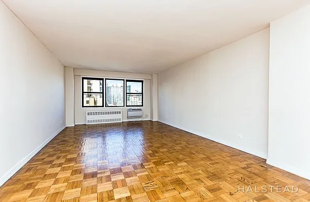 Rented by Halstead Real Estate | media 4