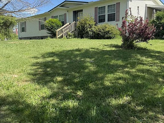 2nd image of 1338 Central Point Rd