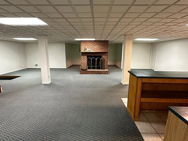 1250-1254 Evans City Rd — Photo 43