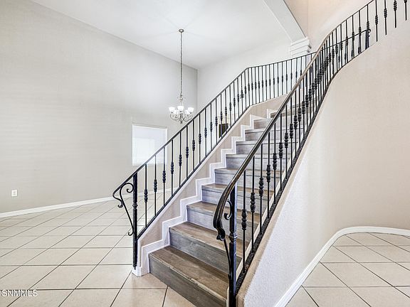 5th image of 3668 Ascencion Cir